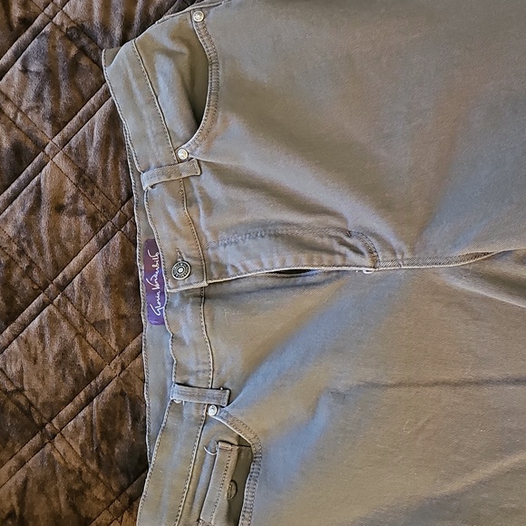 Jeans - Picture 3 of 16